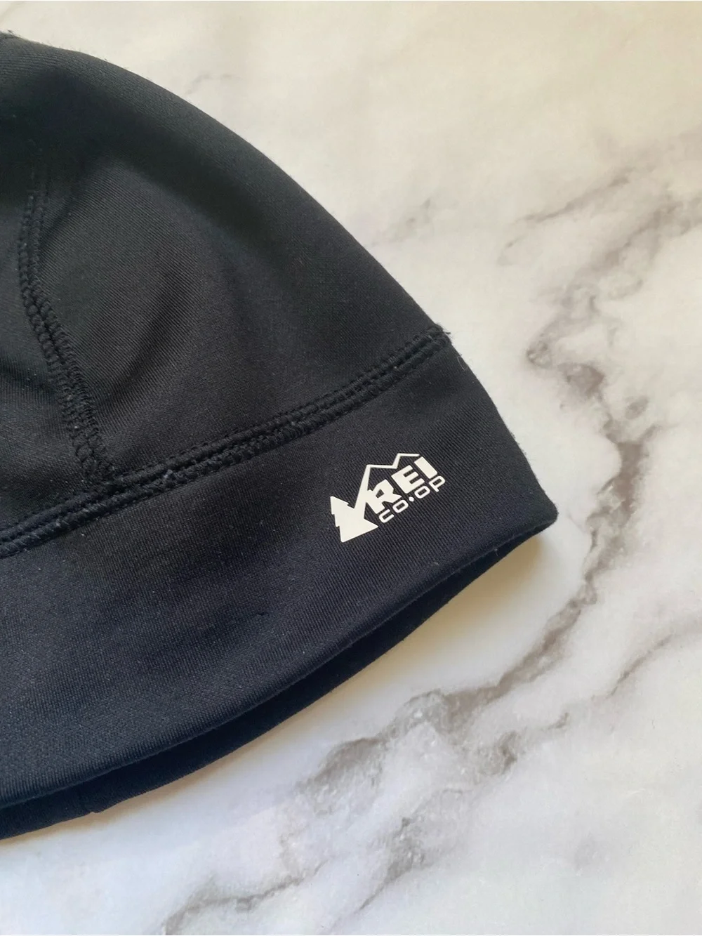 REI kids Black Stretch Performance Beanie